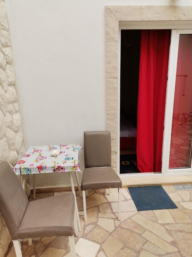 Apartments Radonic Hvar Town Exterior photo