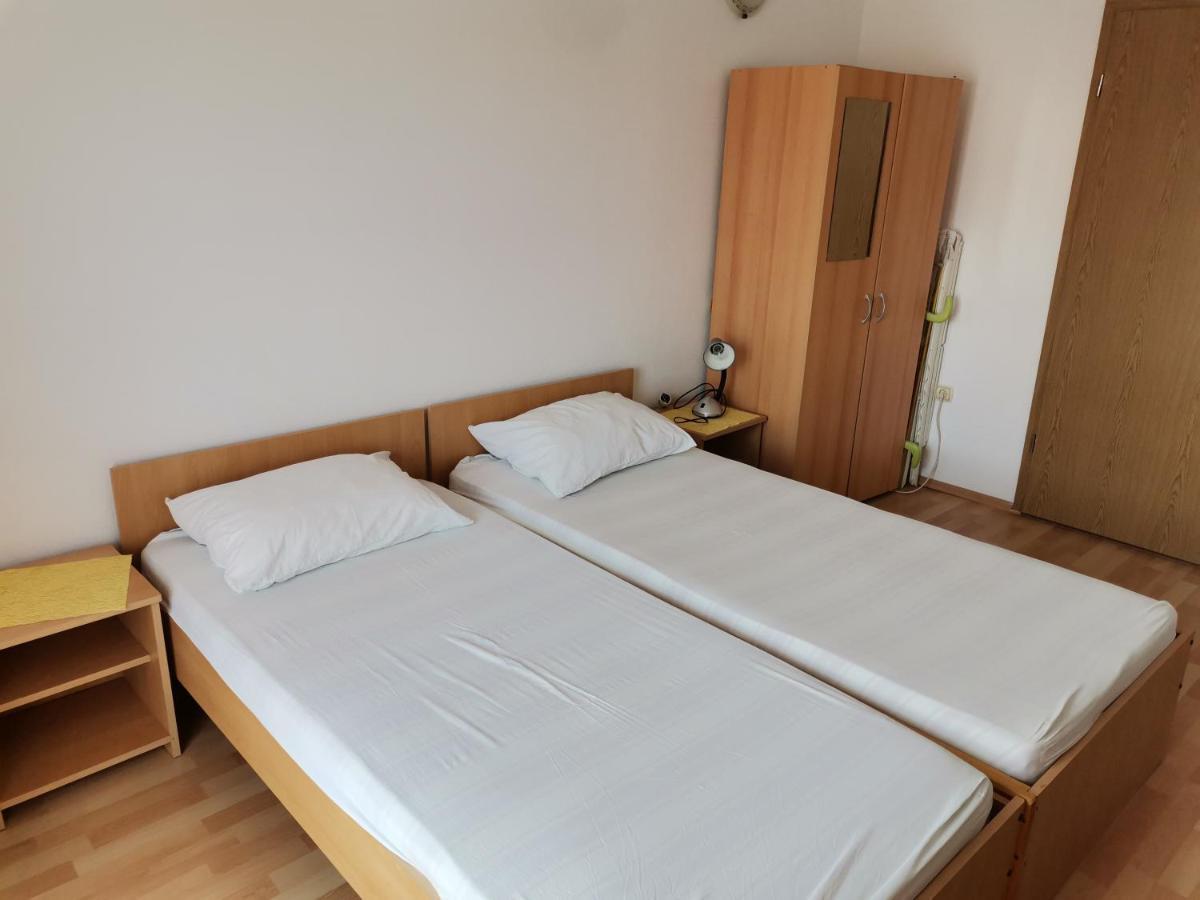 Apartments Radonic Hvar Town Exterior photo