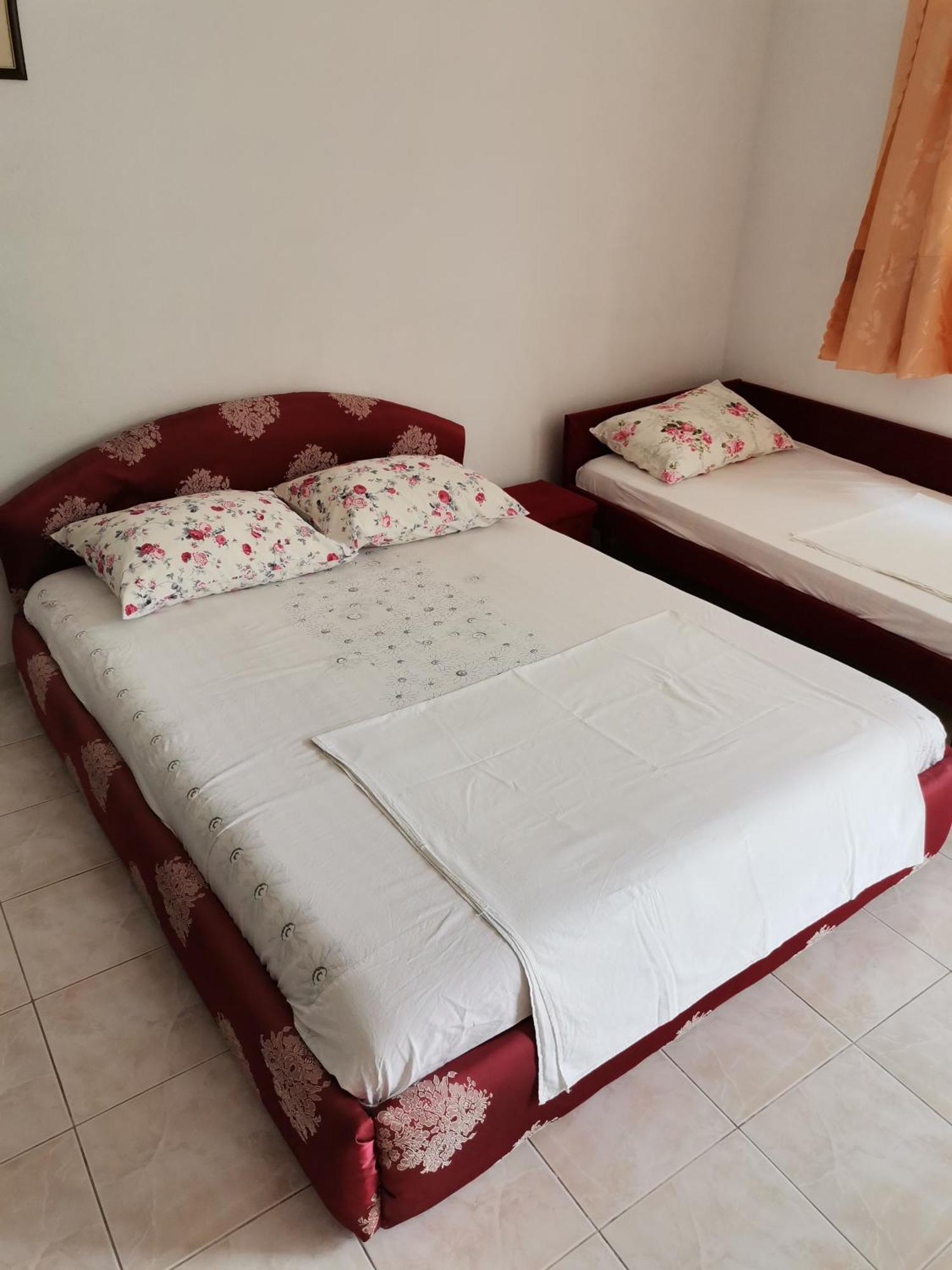 Apartments Radonic Hvar Town Room photo